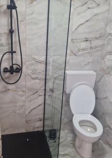 Romanasi Hotel | Eskala km 61