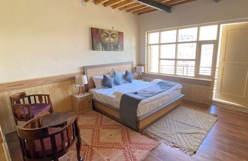 Kaza Hotel | Eskape Inn Kaza