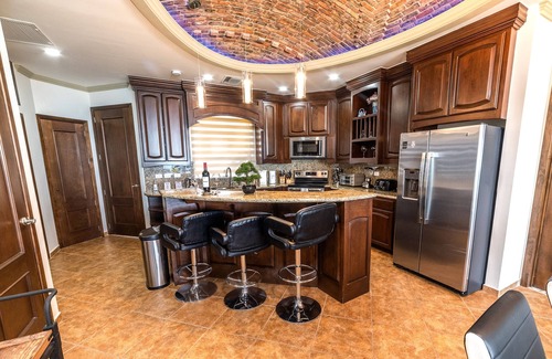 Puerto Penasco Condo | Esmeralda Beach Resort 3 Bedrooms Condo B 902