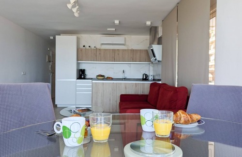 Cala Apartment | ESMERALDA sea front apartment