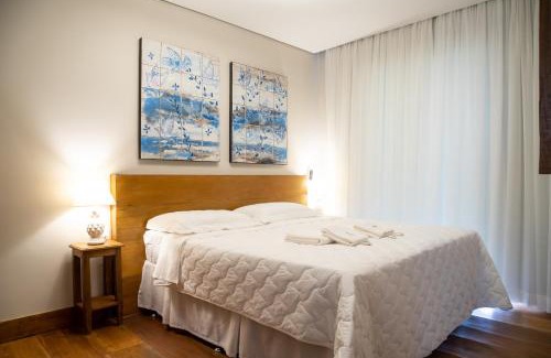 Tiradentes Apartment | ESPAÇO 250 - Apto mobiliado, 3 quartos, sendo uma suíte, banheiro social, cozinha completa, sala de estar, ar condicionado, tv e internet