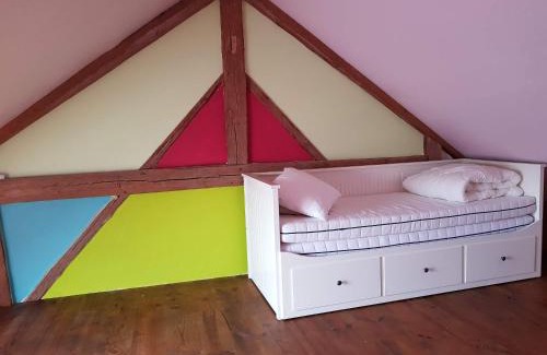 Vaux-sur-Sure House | Espace Cosmos