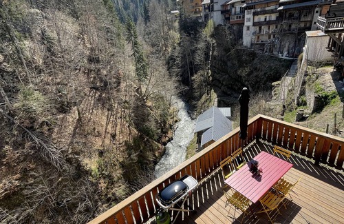 Notre-Dame-de-Bellecombe Apartment | Espace Diamant - Duplex Typiquement Savoyard