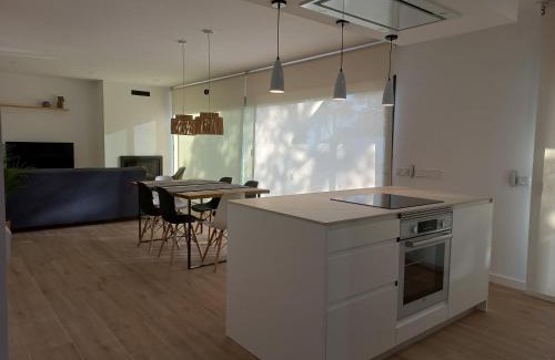 Llagostera House | ESPECTACULAR CASA EN LLAGOSTERA - Costa Brava, CON PISCINA