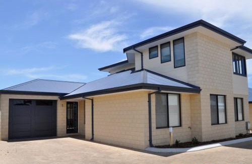Esperance House | Esperance Ocean Escape