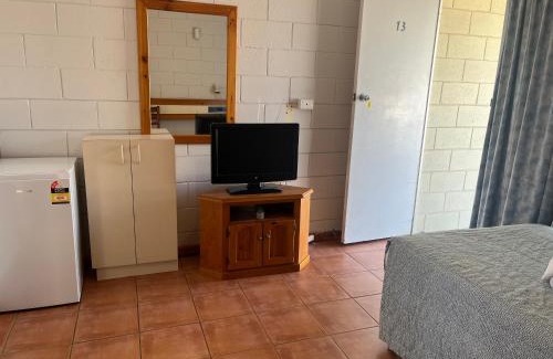 Castletown Hotel | Esperance Travellers Inn
