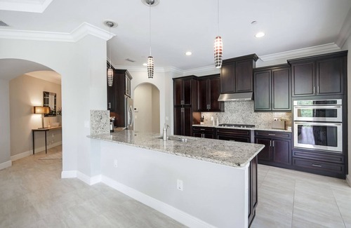 North Naples Condo | Esperanza II in Tiburon - a resort style golf community,