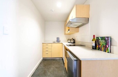 Darwin City Centre Apartment | Esplanade Ease Resort Syle Balcony Pad with Pool