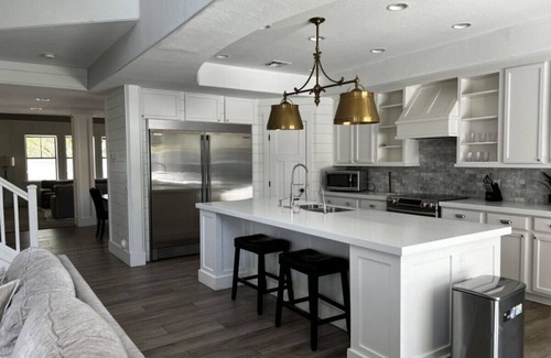 Power Ranch House | Esplanade Experience | BBQ Grill | Modern