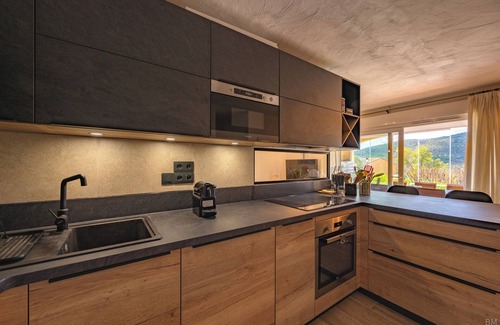 La Rouviere Apartment | Esprit du Sud Apartment on Domaine du Golf with magnificent view