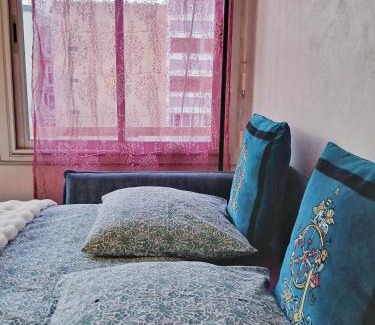 Saint-Lambert Apartment | Esprit Vintage avec Piscine, proche du métro