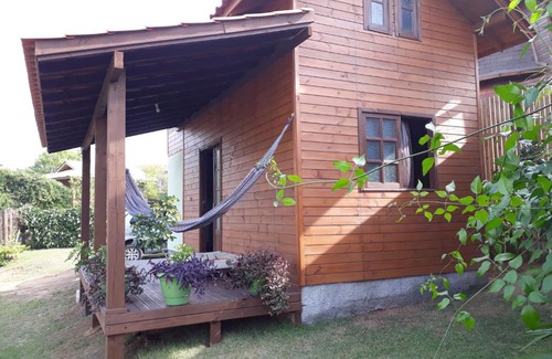 Praia do Rosa Ski Chalet | Essência da Terra - Cabanas de Temporada