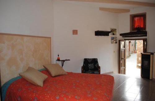 Pitigliano House | Essenza