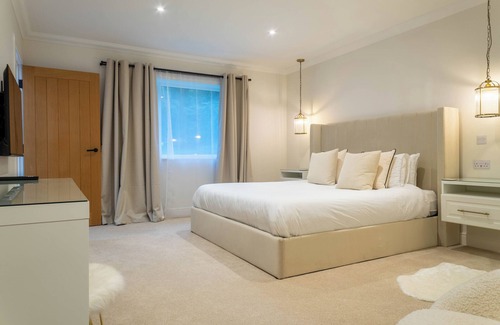 Scaniport Other | Essich Park - 2BR - Hot Tub - Wood Burning Stove