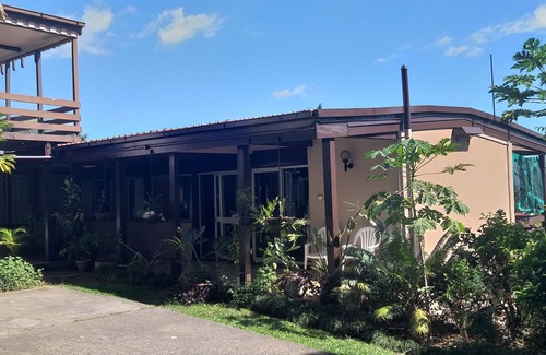 Lautoka House | Established house, sea views & sunsets, pool, privacy, space 15 min walk to city