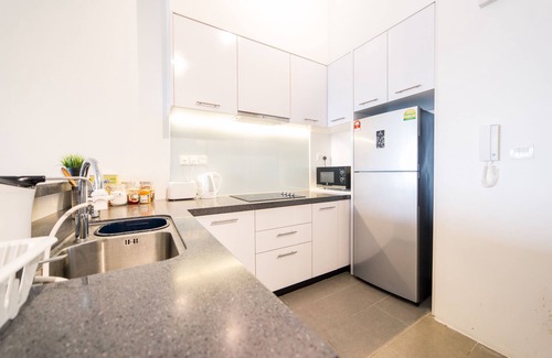 Brickfields Apartment | Establishement By Sleepy Bear