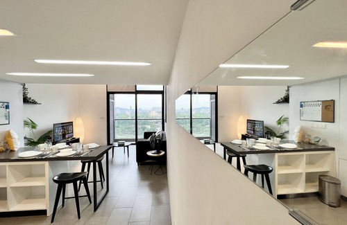 Brickfields Apartment | Establishement By Sleepy Bear