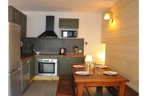 Vars Apartment | Establou N°7