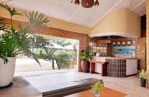 Compostela Resort | Estaca Bay Gardens Conference Resort powered by Cocotel