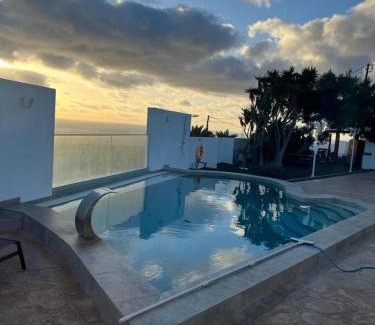 Fasnia Apartment | Estancia Única en apartamento para 6 con Piscina