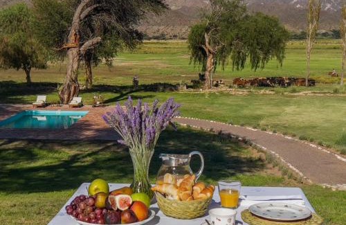 Molinos Cabin | Estancia Banda Grande - horse & hiking safaris