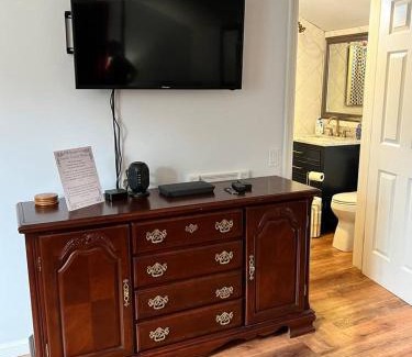 Santa Maria Apartment | Estate Guest Home Upstairs, EV Charger on site