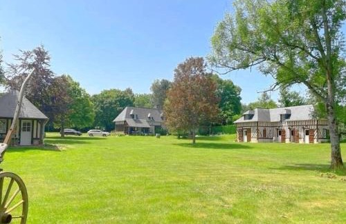 Blangy-le-Chateau House | Estate in Normandy with Pool & Tennis Court