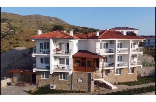 Gokceada Hotel | Estia Konukevi