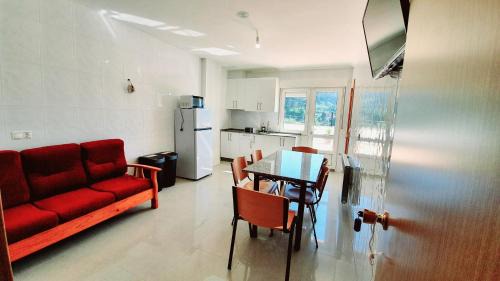 Caldas de Reis House | Estrella Do Camiño