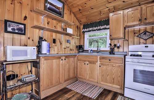 St Germain Cottage | Estrold's Cabin- Red Oak Cabin