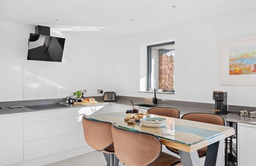 Teignmouth Apartment | Estuary View - luxury apartment with views across the Teign Estuary