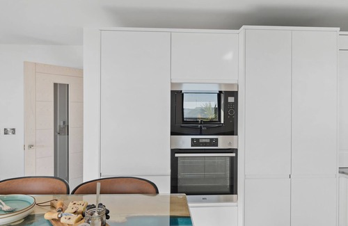 Teignmouth Apartment | Estuary View - luxury apartment with views across the Teign Estuary