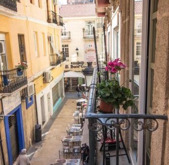 Alicante City Centre Apartment | Estudios Muñoz