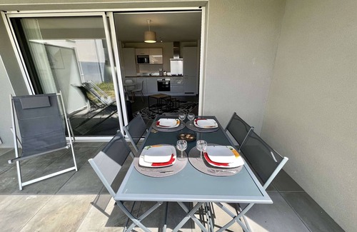Etel Apartment | Étel - Modern 1-bed apt, Wifi & parking, 700m from the beach