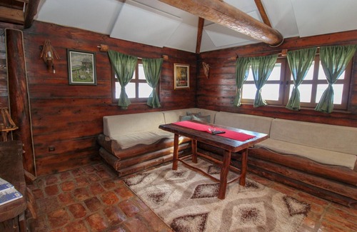 Pale Apartment | Ethno Village Dolina Mira - Two Bedroom Holiday Home (Zelengora)