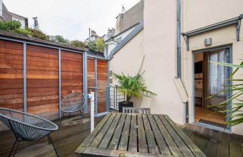 15th Arrondissement Apartment | Etienne pernet - Charming studio with a nice private terrace