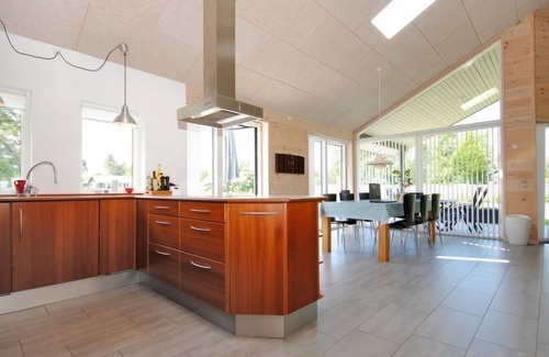 Nøreng House | "Etly" - 600m to the inlet by Interhome
