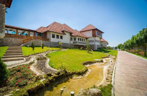Bijeljina Hotel | Etno selo Stanišići Hotel Leonida