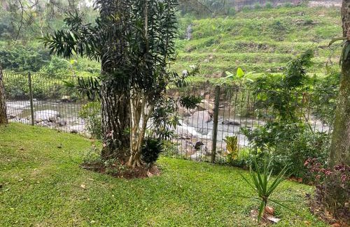Cipanas Villa | Eton Asia Villas-Kota Bunga