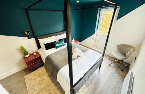 Evelyn Apartment | Etta's House - NO 31 - A Cozy Urban Escape