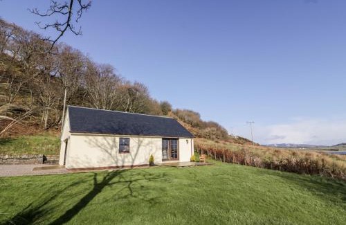 Rothesay House | Ettrick Cottage