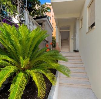 Becici Apartment | Eukaliptus