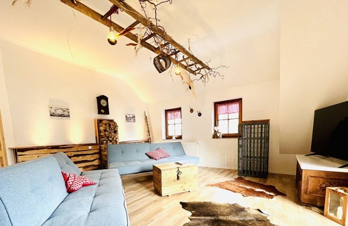 Bad Wildbad Condo | Eulennescht - romantic Black Forest-style holiday apartment for 4 people