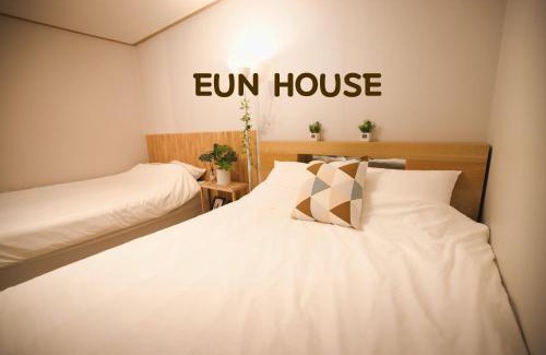 Cheongpa-dong Apartment | Eun House