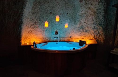 Nar Hotel | Euphoria Cave House