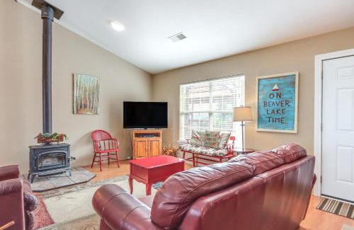 Sylvan Shores House | Eureka Springs Home about half Mi to Beaver Lake!