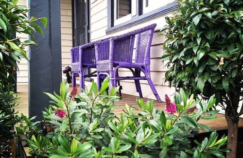 Ballarat East House | Eureka Views B&B Ballarat. 3 Bdr. 5 mins to CBD. Close to tourist attractions