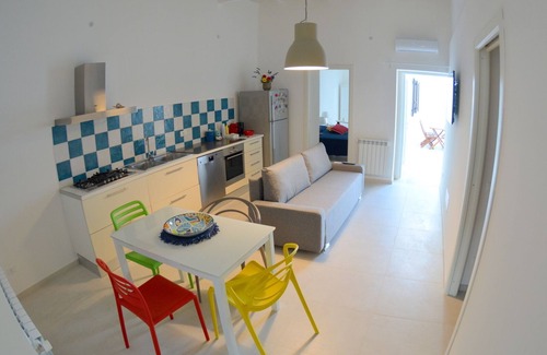 Brucoli House | Euribia house, stay by the sea.