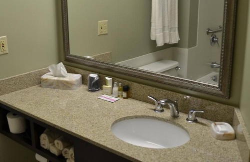 Morgantown Hotel | Euro Suites Hotel