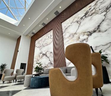 San Cristóbal Hotel | Eurobuilding Tama San Cristobal